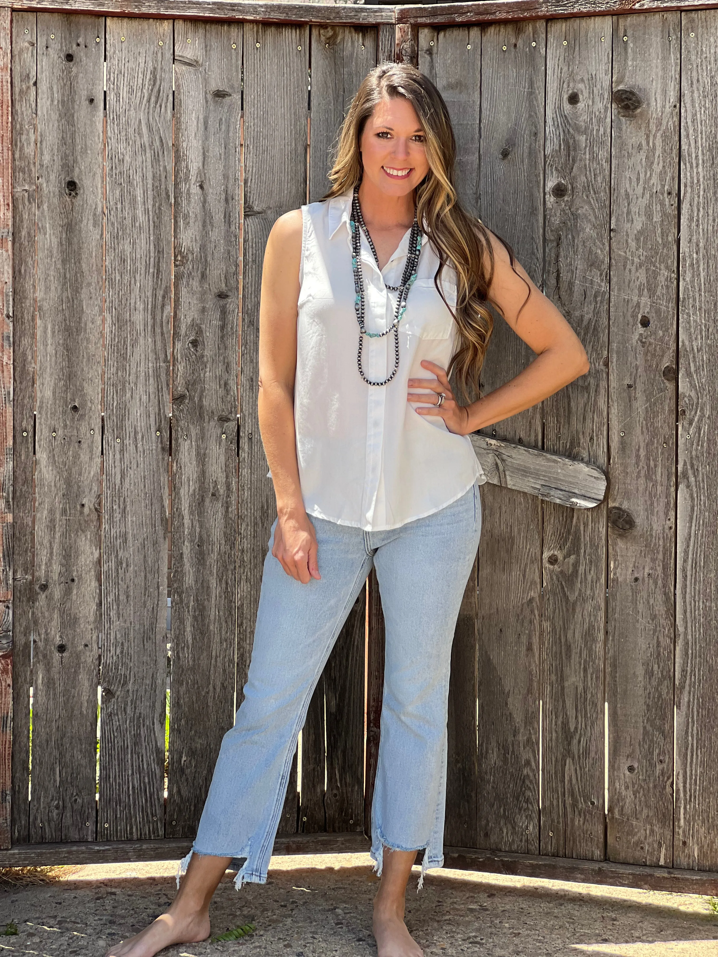 Daisy White Sleeveless Button Down Blouse