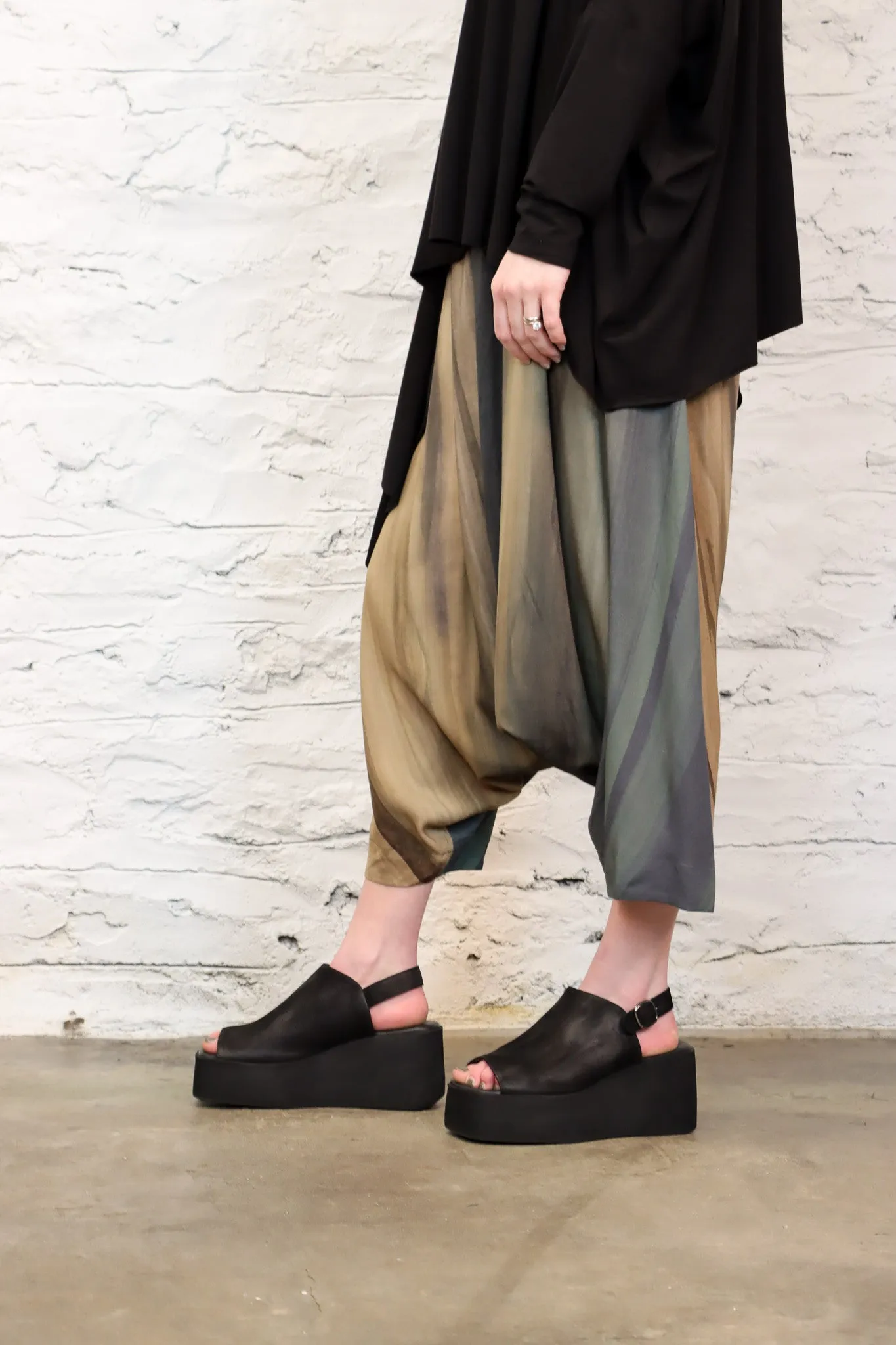 Moyuru 241424 Pants